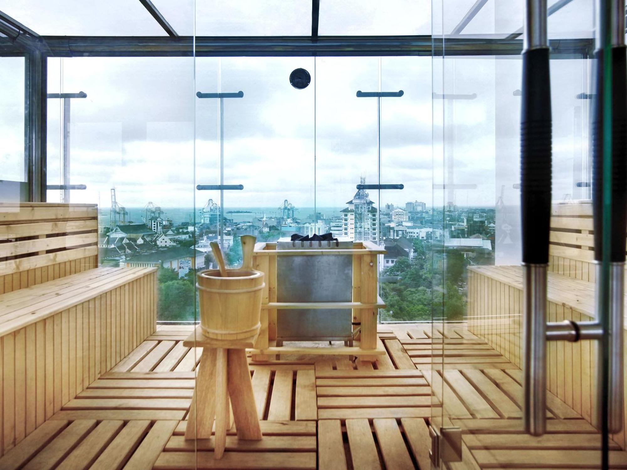 Aston Makassar Hotel & Convention Center Dış mekan fotoğraf